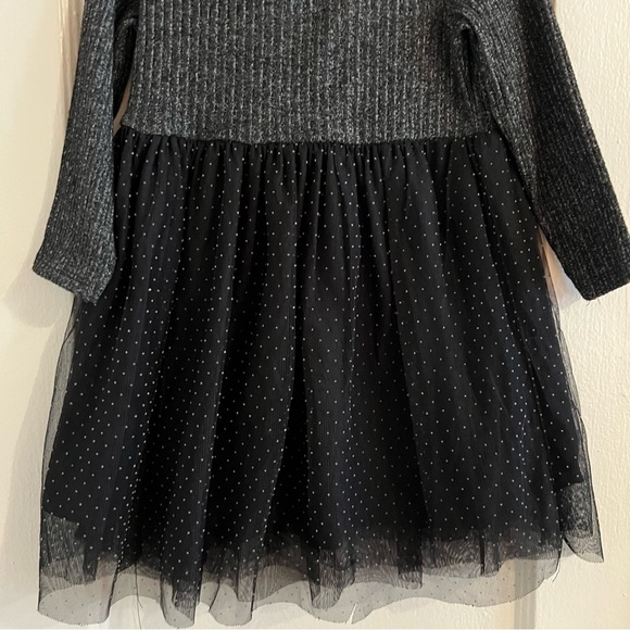 Zara| Kids Gray and Black Ribbed Tiered Fit, Long Sleeve Tutu Dress- Size 4-5 - Picture 4 of 10